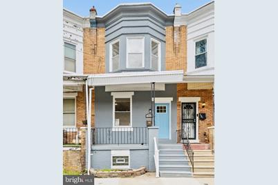 153 W Weaver Street - Photo 1