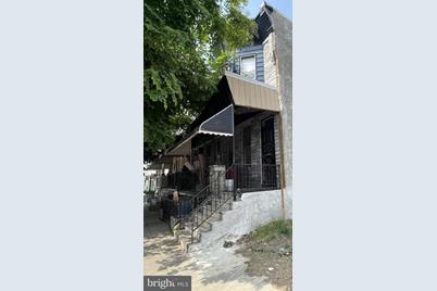 2524 N 28th Street - Photo 1