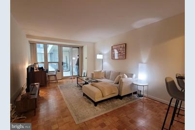 224 W Rittenhouse Square #1018, Philadelphia, PA 19103 - Photo 1