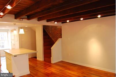 1112 Locust Street #2 - THIRD FLOOR, Philadelphia, PA 19107 - Photo 1