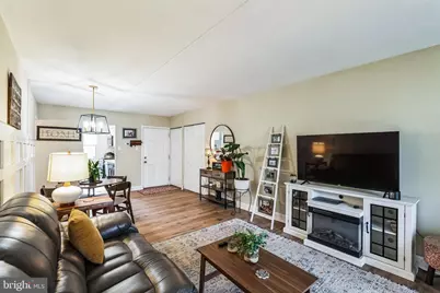 313 Shawmont Avenue #2F3, Philadelphia, PA 19128 - Photo 1