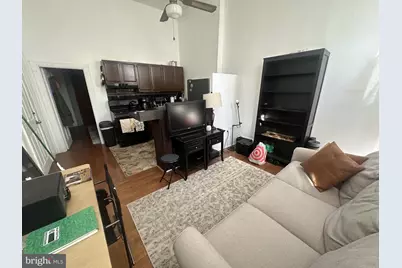 1723 Mount Vernon Street #1F, Philadelphia, PA 19130 - Photo 1