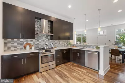 740 S Columbus Boulevard #13, Philadelphia, PA 19147 - Photo 1