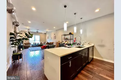 922 N 17th Street #B, Philadelphia, PA 19130 - Photo 1