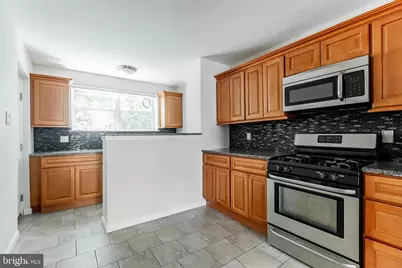 2631 S Juniper Street, Philadelphia, PA 19148 - Photo 1