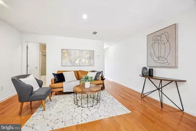 2121 Carpenter Street #2, Philadelphia, PA 19146 - Photo 1