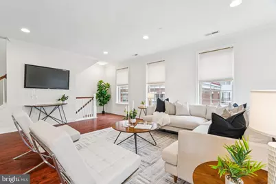 301 Captains Way, Philadelphia, PA 19146 - Photo 1