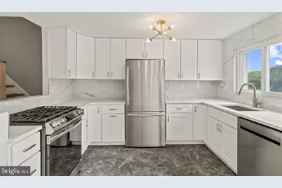 6917 Lindbergh Boulevard, Philadelphia, PA 19142 - Photo 1