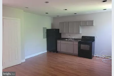 2243 N 8th Street, Philadelphia, PA 19133 - Photo 1