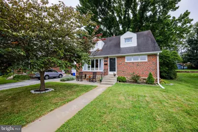 610 Flamingo Street, Philadelphia, PA 19128 - Photo 1