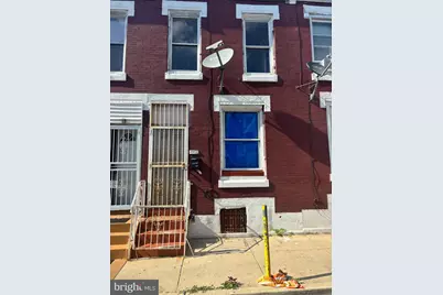 907 W Silver Street, Philadelphia, PA 19133 - Photo 1