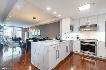 400 S Broad Street #1503, Philadelphia, PA 19146 - Photo 1