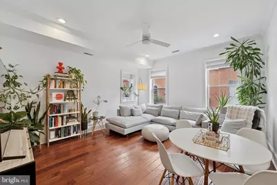 327 S 17th Street #2R, Philadelphia, PA 19103 - Photo 1