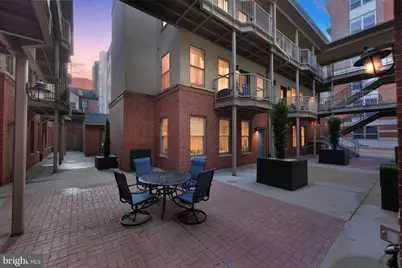 131 N Bread Street #C1, Philadelphia, PA 19106 - Photo 1