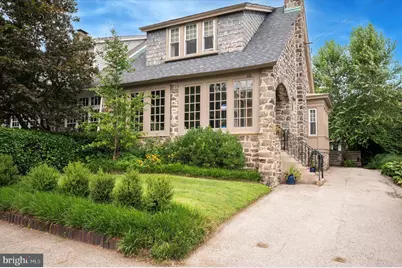 606 Walnut Lane, Philadelphia, PA 19128 - Photo 1