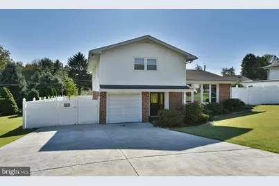 134 Alburger Avenue, Philadelphia, PA 19115 - Photo 1