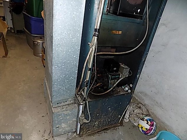 244 Sheldon St, Philadelphia PA 19144-1707 exterior