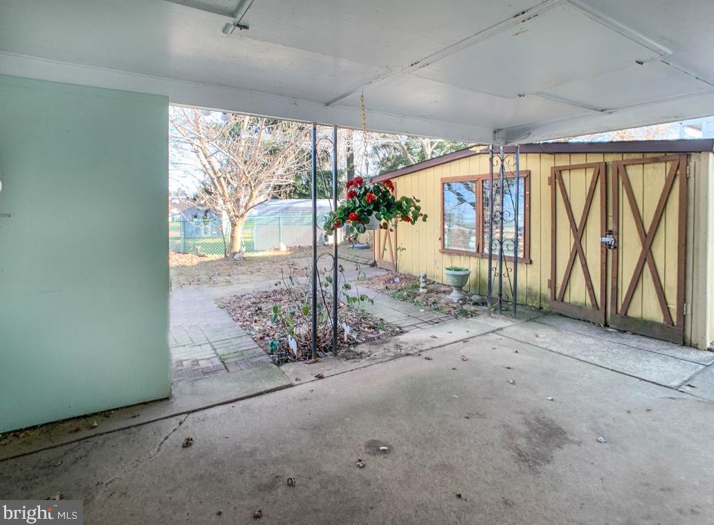 3855 Ronnald Dr, Philadelphia PA  19154-3507 exterior