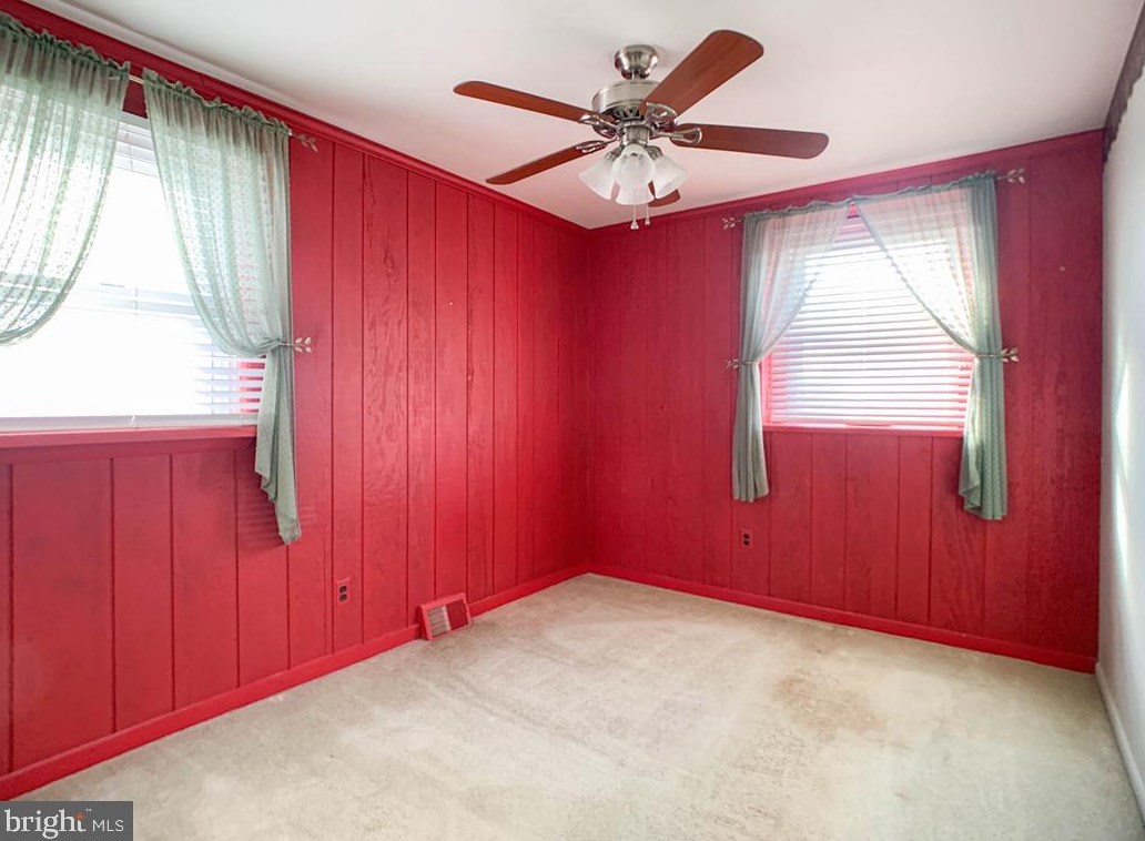 3855 Ronnald Dr, Philadelphia PA  19154-3507 exterior