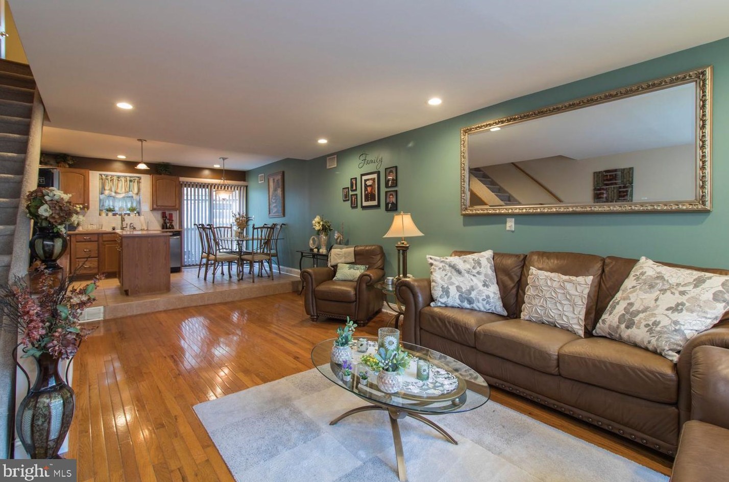 2638 Mildred St, Philadelphia, PA 19148-4533