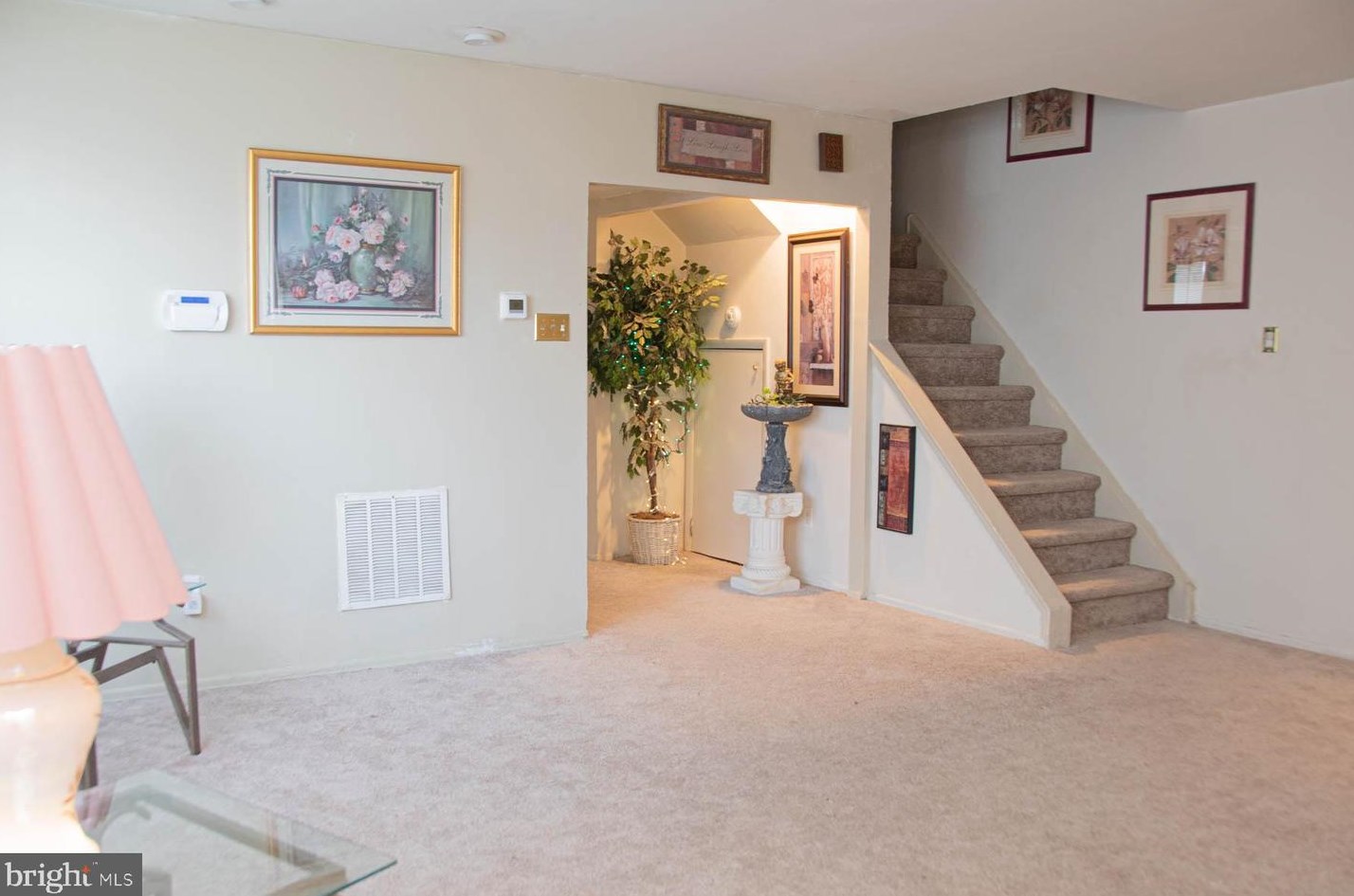11123 Templeton Dr, Philadelphia, PA 19154-3426