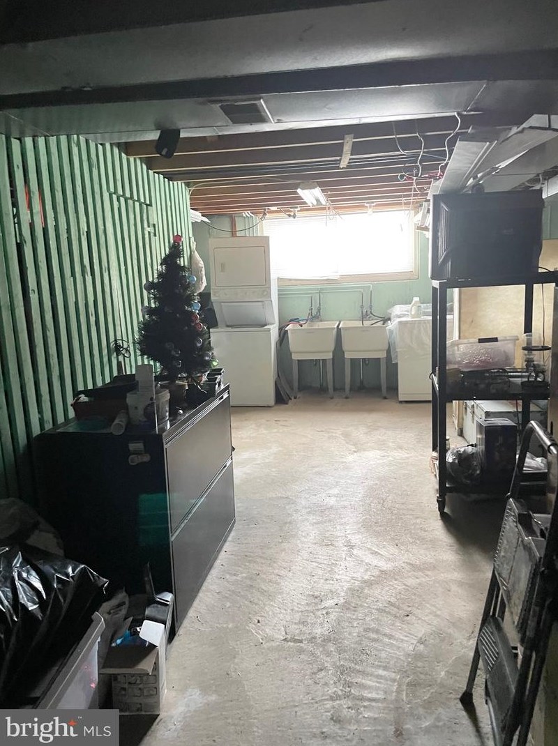 9753 Hilspach St, Philadelphia PA 19115-3331 exterior