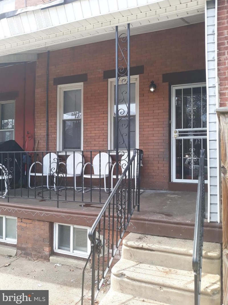 325 Shedaker St, Philadelphia PA  19144-1812 exterior