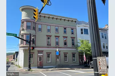 132 E Broad Street, Tamaqua, PA 18252 - Photo 1