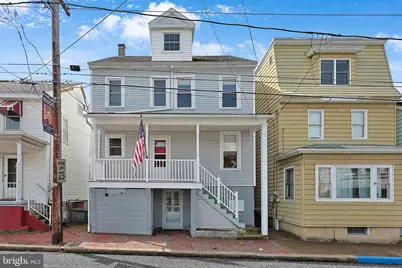 47 W Washington Street, Middleport, PA 17953 - Photo 1