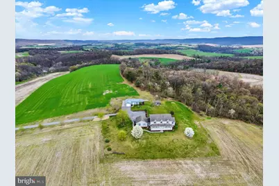 740 Pumpkin Center, Klingerstown, PA 17941 - Photo 1