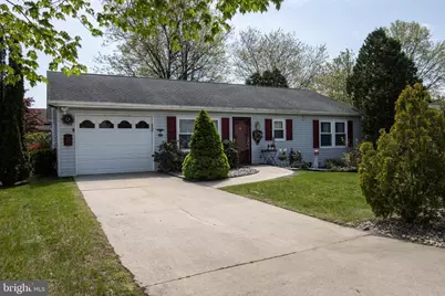 216 Laurel Court, Pine Grove, PA 17963 - Photo 1