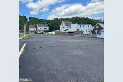 400 S Mill Street, Saint Clair, PA 17970 - Photo 1