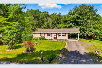 186 Navajo Drive, Auburn, PA 17922 - Photo 1