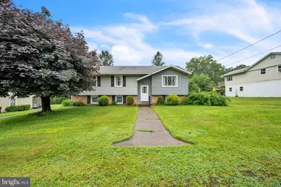 23 Maple Street, Ashland, PA 17921 - Photo 1