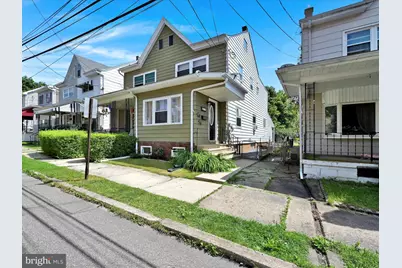 35 S Center Street, Frackville, PA 17931 - Photo 1