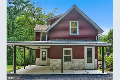 204 S Stanhope Road, Pine Grove, PA 17963 - Photo 1