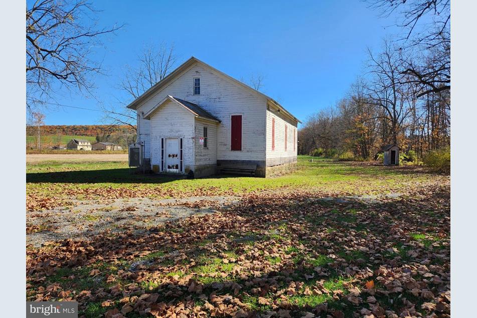 1031 Nipple Rd, Mount Pleasant Mills, PA 17853 MLS PASY2000320