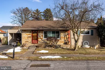 202 Sunset, Selinsgrove, PA 17870 - Photo 1