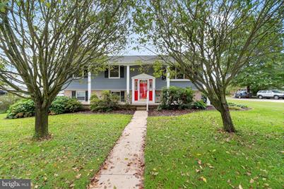 6 Fieldstone Circle, Shrewsbury, PA 17361 - Photo 1