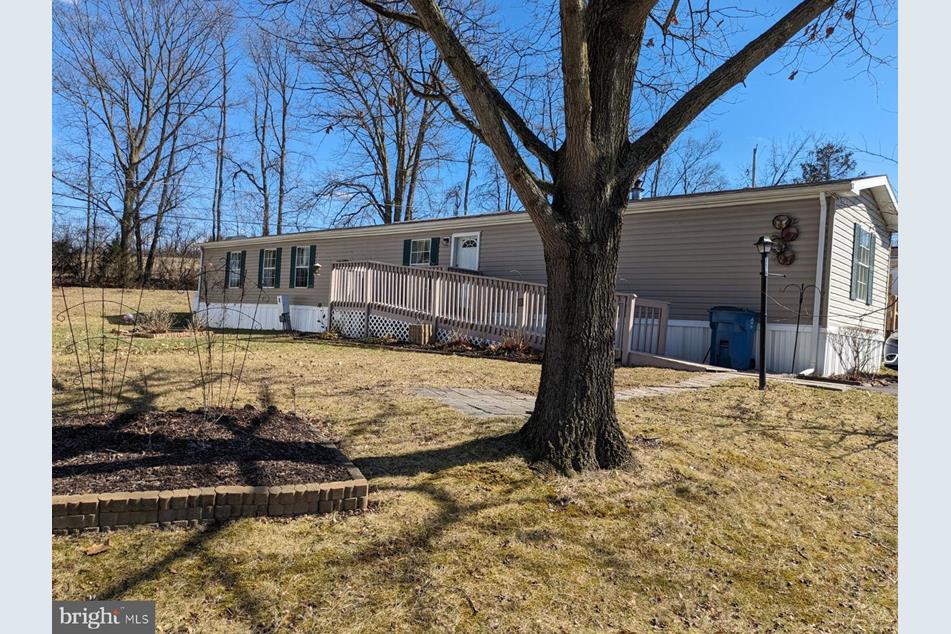 114 Walmar Manor, Dillsburg, PA 17019 MLS PAYK2056636 Coldwell Banker