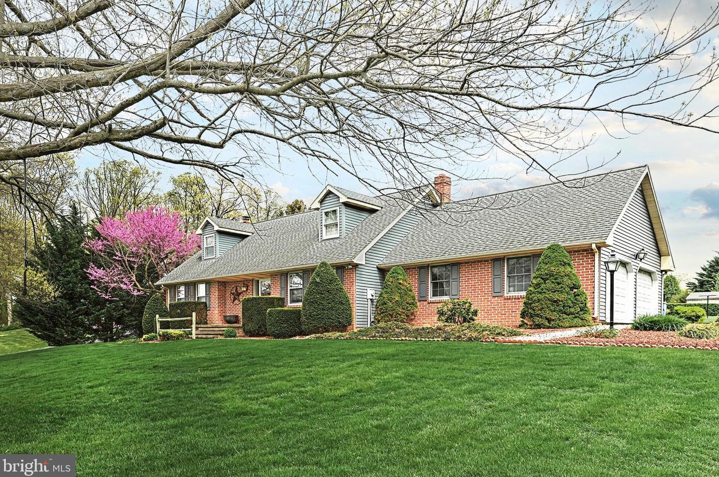 6336 Straw Acres Rd, Spring Grove, PA 17362 MLS PAYK2059522