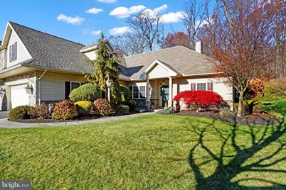 873 Meadow Court, York, PA 17402 - Photo 1