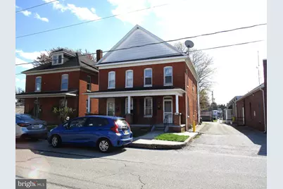 589 McAllister Street, Hanover, PA 17331 - Photo 1