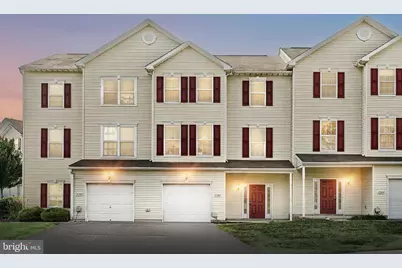 2302 Sunny Hill Circle #2302, York, PA 17406 - Photo 1