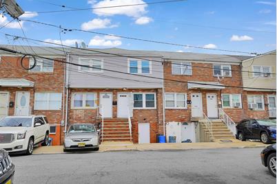 96B Suburbia Dr, Jersey City, NJ 07305 - Photo 1