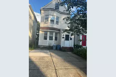 602 Avenue E, Bayonne, NJ 07002 - Photo 1