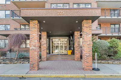 225 St Pauls Ave #7G, Jersey City, NJ 07306 - Photo 1