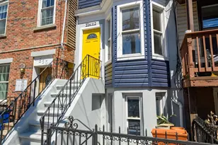 354 1/2 4th St, Jersey City, NJ 07302 - Photo 1