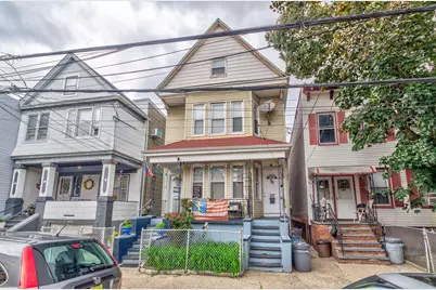 75 West 18th St, Bayonne, NJ 07002 - Photo 1