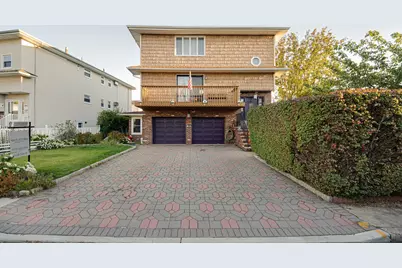 3 Acorn Rd, Secaucus, NJ 07094 - Photo 1